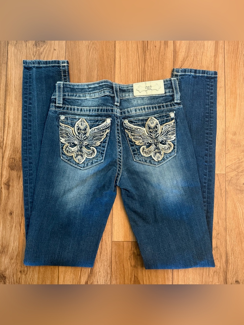 Miss Me Standard Skinny Blue Jeans Women Size 26 Embellished Winged